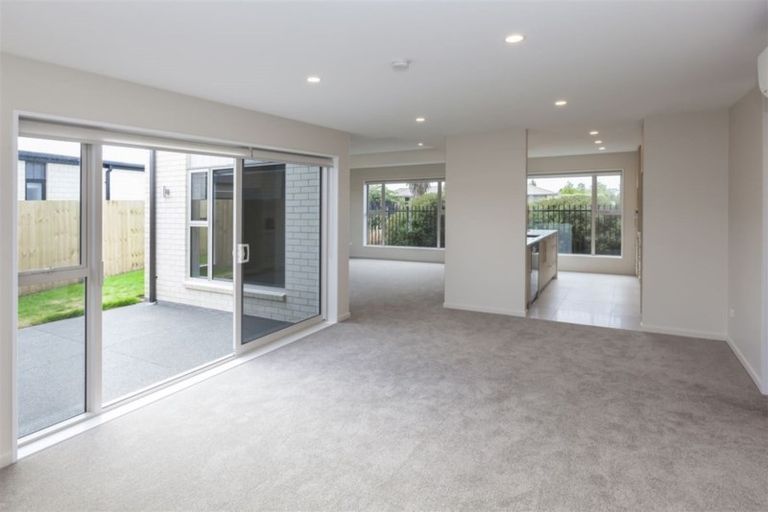 Photo of property in 67 Rannoch Drive, Broomfield, Christchurch, 8042
