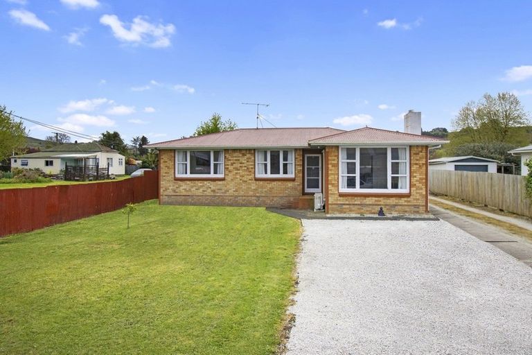 Photo of property in 145 Esplanade, Te Kuiti, 3910