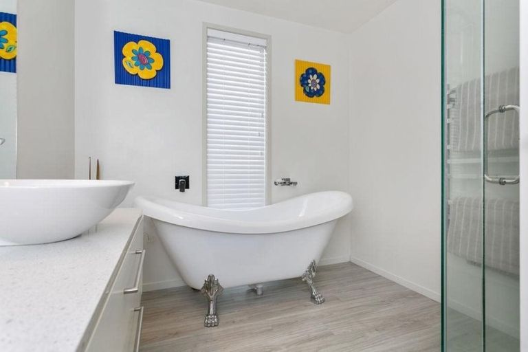 Photo of property in 154 Meddings Crescent, Te Awamutu, 3800