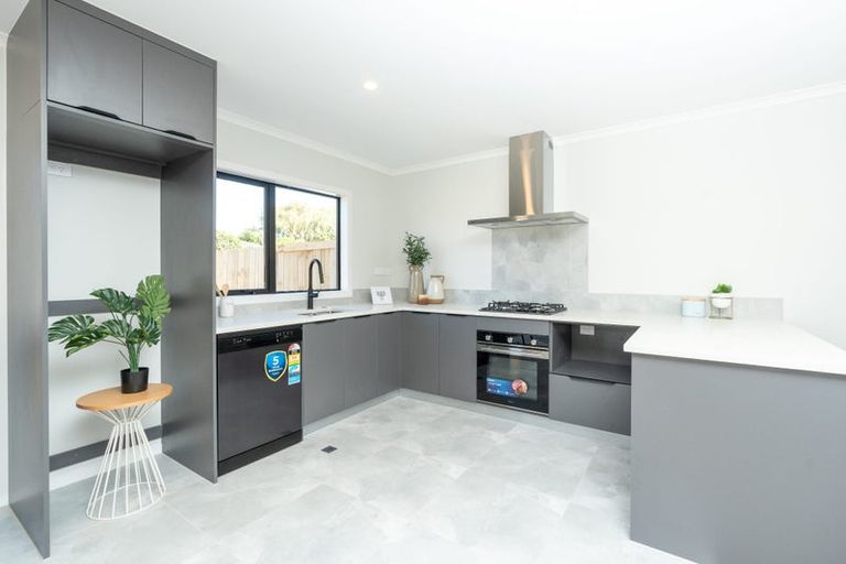 Photo of property in 22u2 Dalgliesh Avenue, Forest Lake, Hamilton, 3200