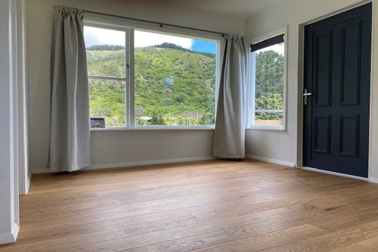 Photo of property in 14 Leinster Avenue, Raumati South, Paraparaumu, 5032