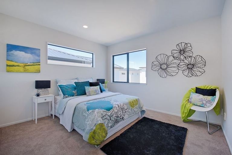 Photo of property in 45 Greenfinch Road, Hobsonville, Auckland, 0616