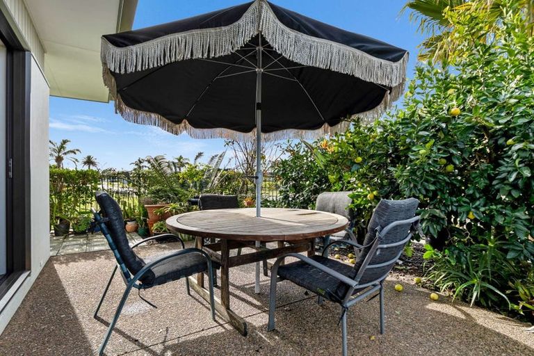 Photo of property in 70 Palm Springs Boulevard, Papamoa Beach, Papamoa, 3118