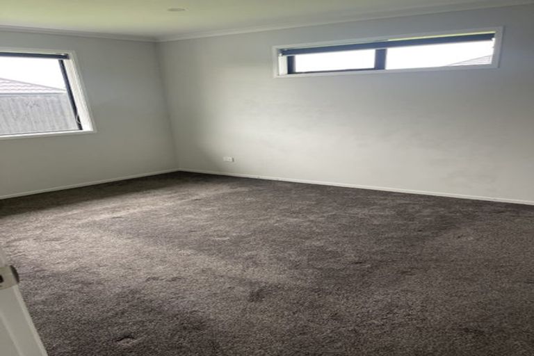 Photo of property in 22 Walter Lawry Road, Paerata, Pukekohe, 2124