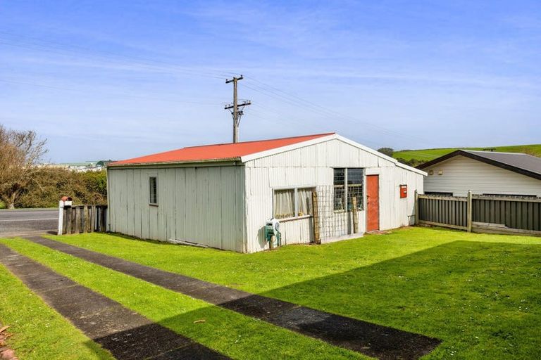 Photo of property in 234 Bridge Street, Eltham, 4322
