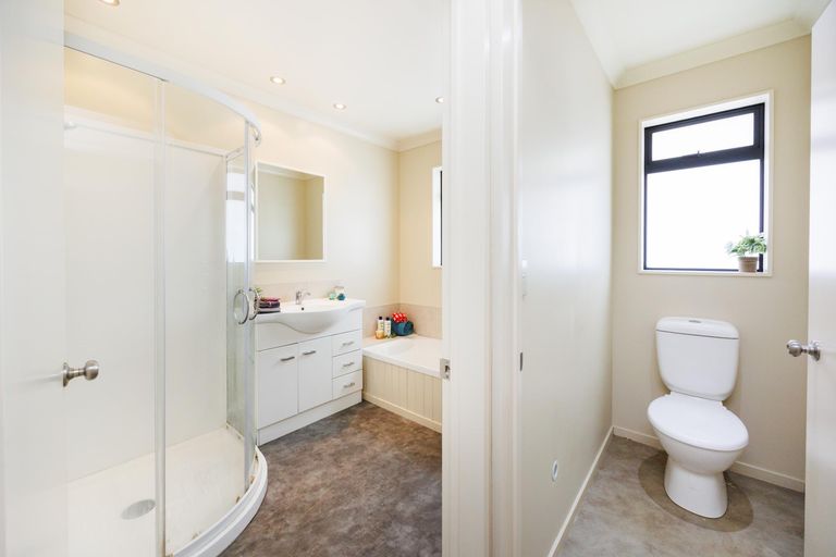 Photo of property in 204 Vogel Street, Roslyn, Palmerston North, 4414