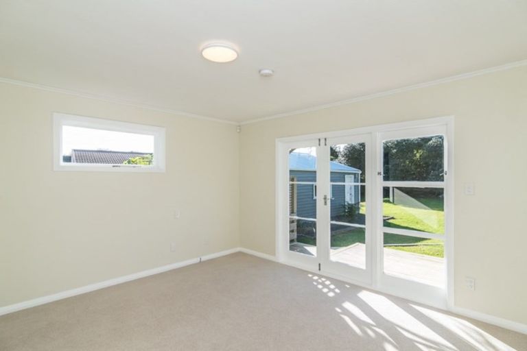 Photo of property in 3 Koromiko Road, Waikanae, 5036