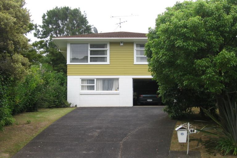 Photo of property in 13 Tudward Glade, Hillcrest, Auckland, 0627