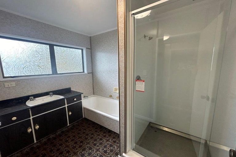 Photo of property in 1050 Papamoa Beach Road, Papamoa Beach, Papamoa, 3118