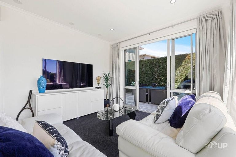 Photo of property in 17 Meteor Road, Hobsonville, Auckland, 0616