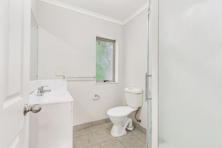 Photo of property in 17a Valley Road, Waiuku, 2123