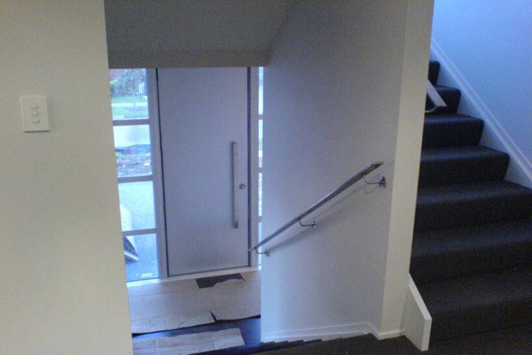 Photo of property in 22 Kittiwake Drive, Schnapper Rock, Auckland, 0632