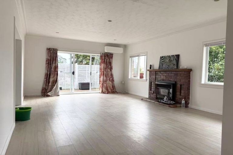 Photo of property in 98 Portage Road, New Lynn, Auckland, 0600