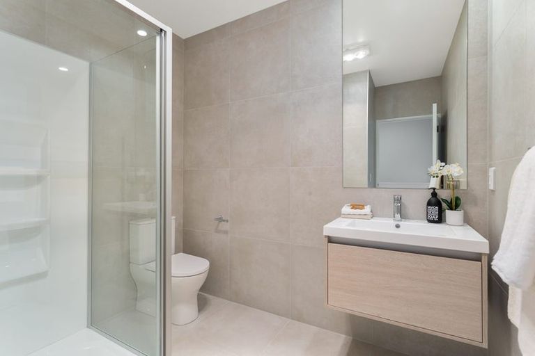 Photo of property in 12 Tara Lane, Manurewa, 2102