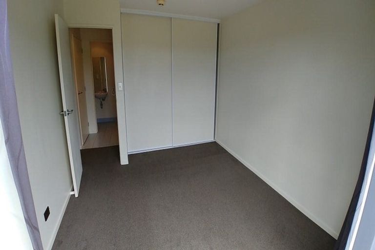 Photo of property in 4j/17 Crown Lynn Place, New Lynn, Auckland, 0600