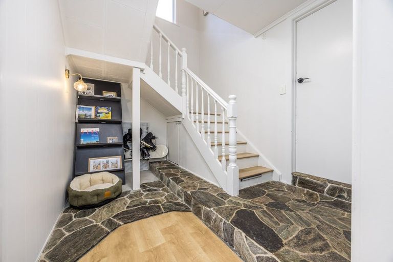 Photo of property in 7 Chamberlain Road, Massey, Auckland, 0614