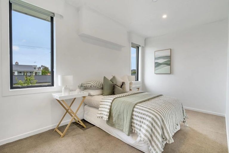 Photo of property in 32 Mary Street, Winton, 9720