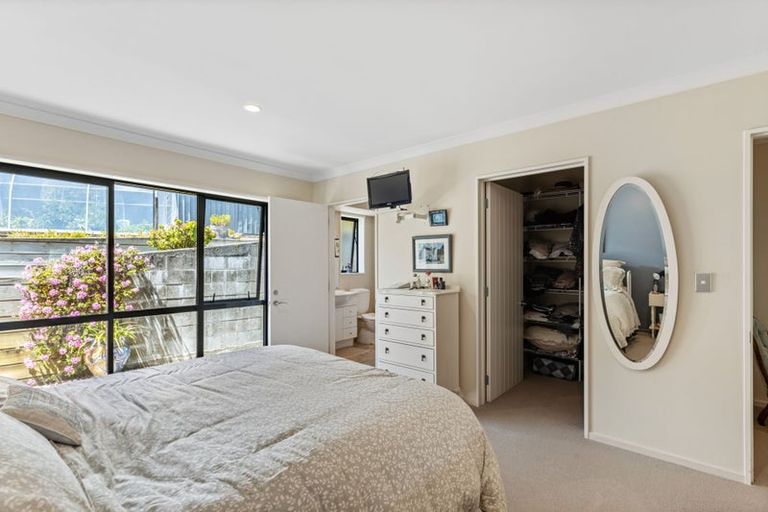 Photo of property in 21 James Drive, Diamond Harbour,  8971