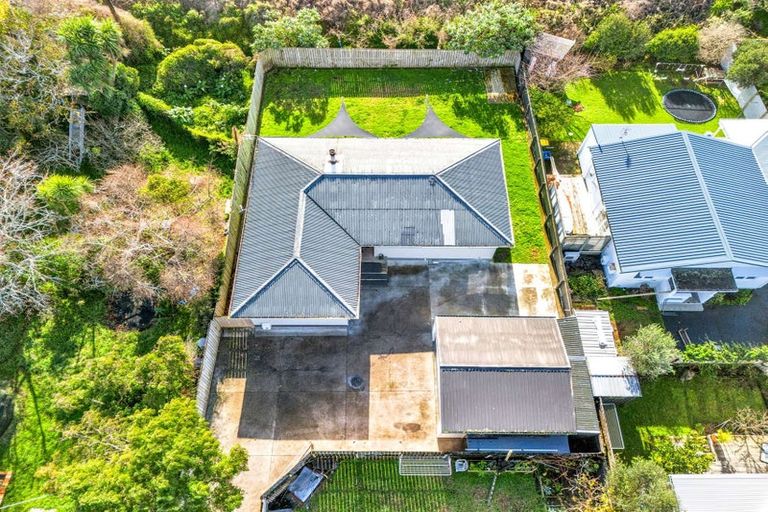 Photo of property in 11a Atiawa Street, Glen Avon, New Plymouth, 4312