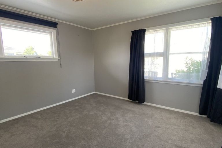 Photo of property in 6 Oakhurst Place, Russley, Christchurch, 8042