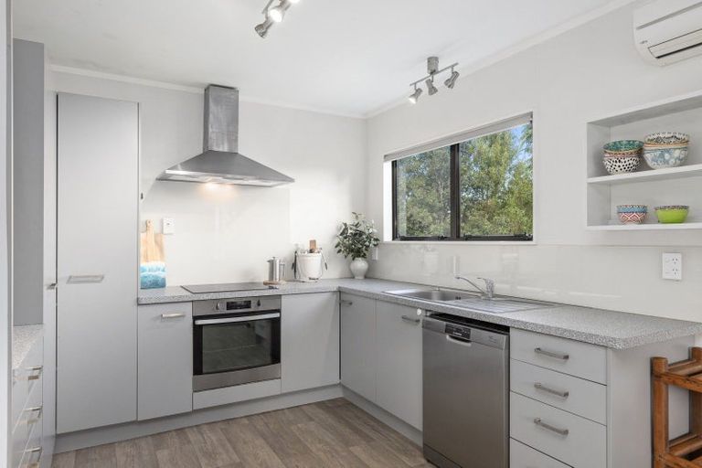 Photo of property in 70 Harrisville Road, Tuakau, 2121