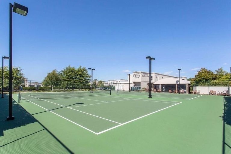 Photo of property in 3 Royal Court, Northwood, Christchurch, 8051