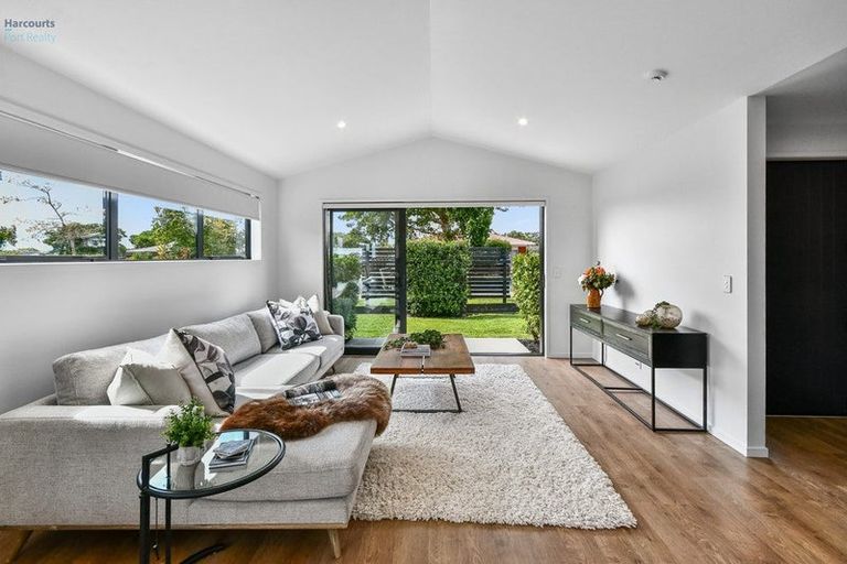 Photo of property in 183 Victoria Street West, Pukekohe, 2120