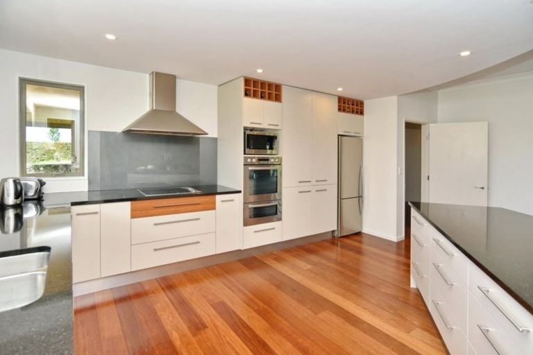 Photo of property in 318 Broad Road, Sefton, 7477