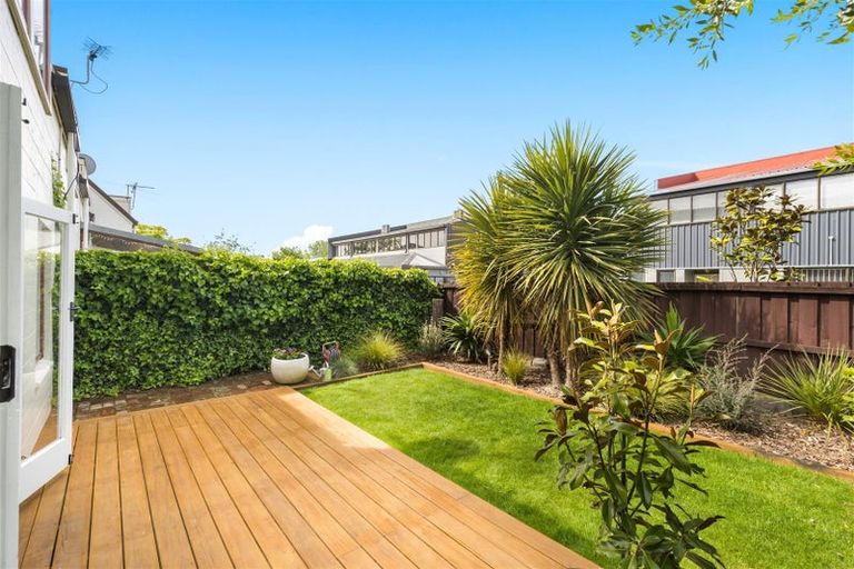 Photo of property in 5/62 Picton Avenue, Riccarton, Christchurch, 8011