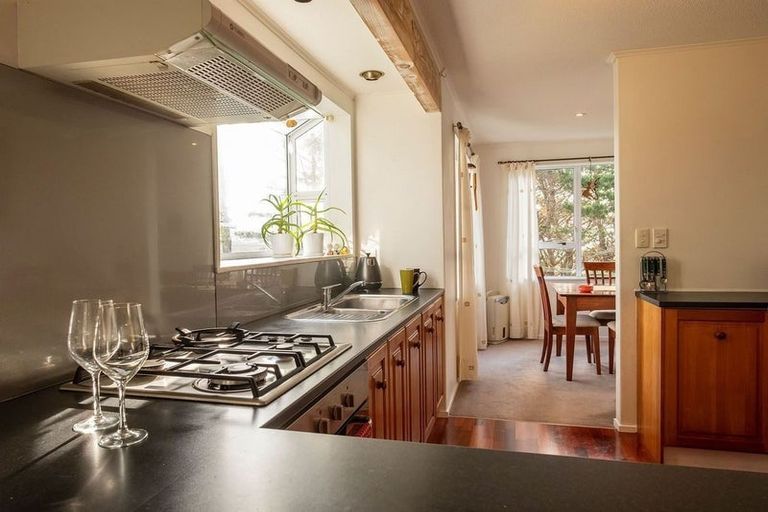 Photo of property in 1 Curacao Place, Grenada Village, Wellington, 6037