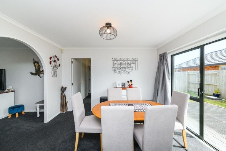 Photo of property in 10 Parnell Heights Drive, Kelvin Grove, Palmerston North, 4414