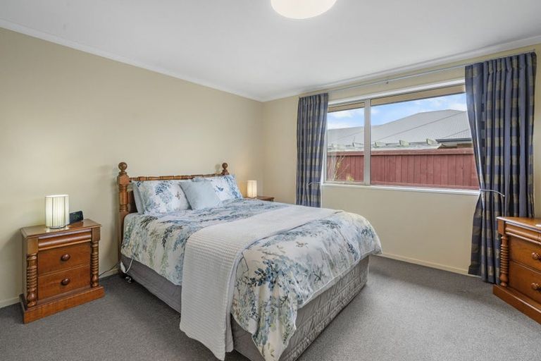 Photo of property in 28 Pewter Place, Northwood, Christchurch, 8051