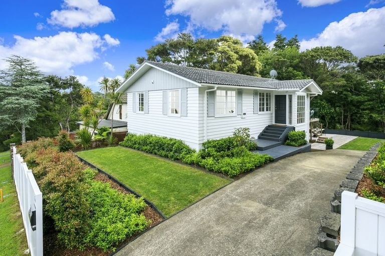 Photo of property in 69 Park Hill Road, Birkenhead, Auckland, 0626