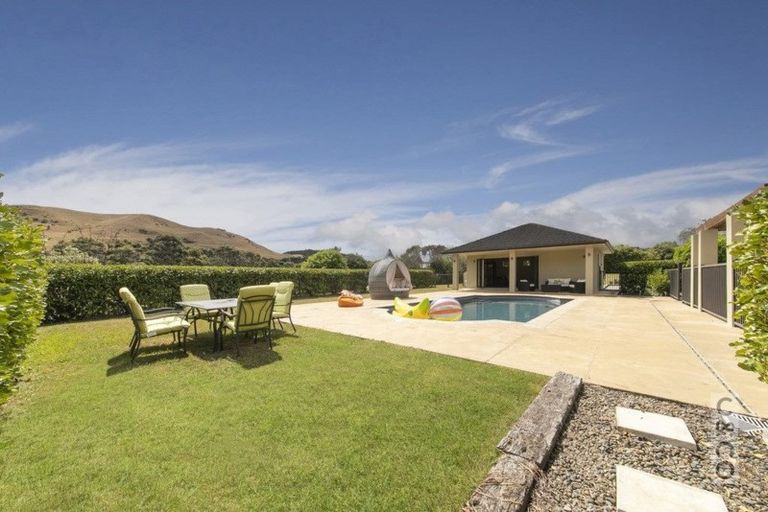 Photo of property in 1030 Peak Road, Helensville, 0875