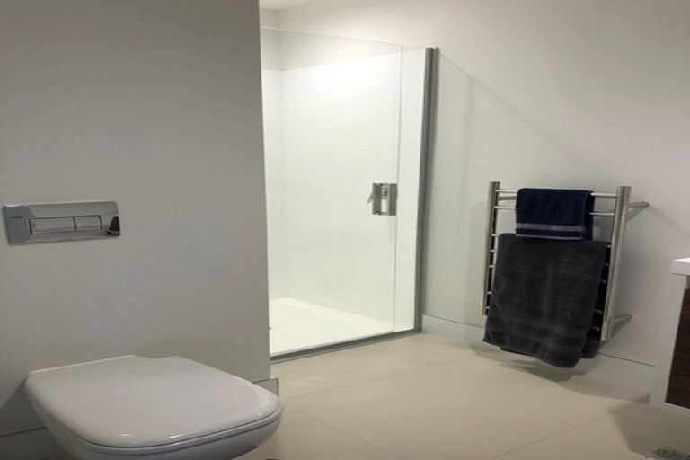 Photo of property in 234 Hobsonville Point Road, Hobsonville, Auckland, 0616