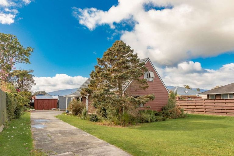 Photo of property in 255 Palmerston Street, Westport, 7825