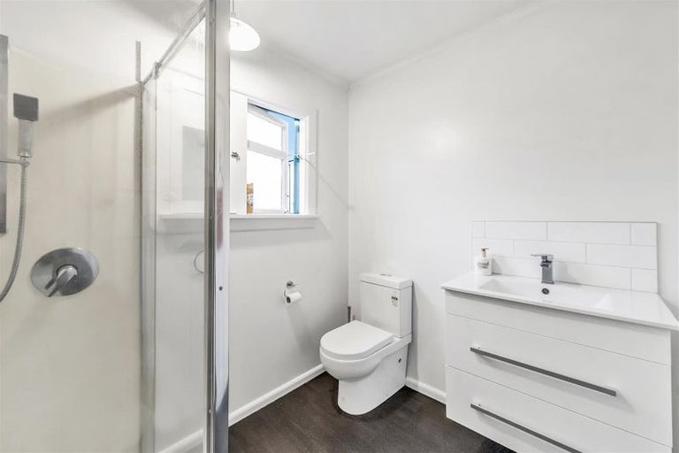 Photo of property in 48 Heywood Terrace, Richmond, Christchurch, 8013