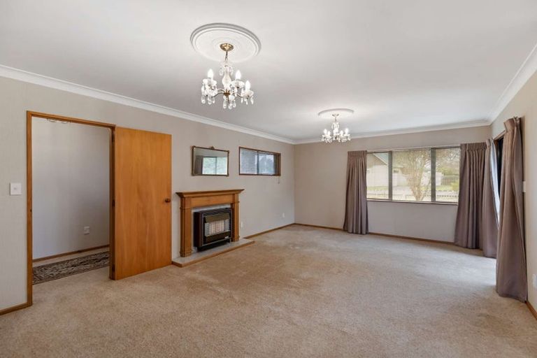 Photo of property in 5 Wanganui Road, Marton, 4710