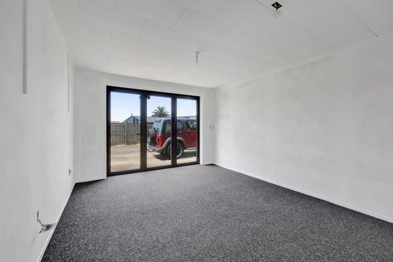 Photo of property in 13 Flint Road West, Stratford, 4332