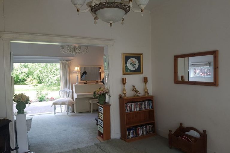 Photo of property in 86 Grey Street, Woodville, 4920