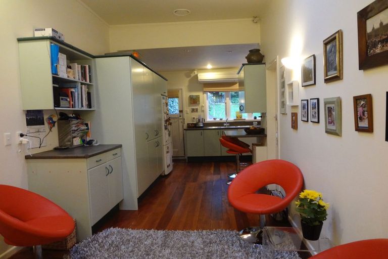 Photo of property in 24 Hinau Road, Hataitai, Wellington, 6021
