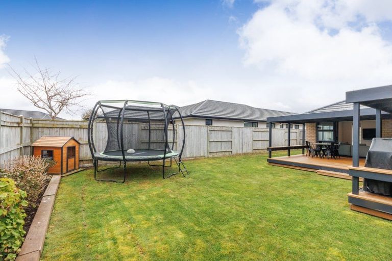 Photo of property in 10 Pearl Grove, Ashhurst, 4810