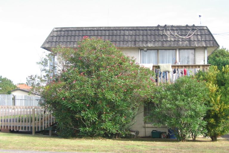Photo of property in 1/126 Lynwood Road, New Lynn, Auckland, 0600