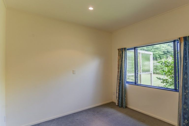 Photo of property in 294 Porangahau Road, Waipukurau, 4282