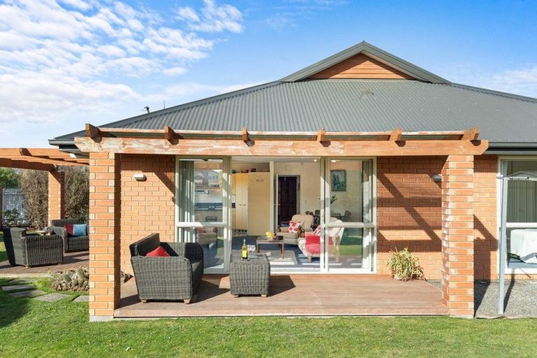 Photo of property in 88 Courtenay Drive, Kaiapoi, 7630