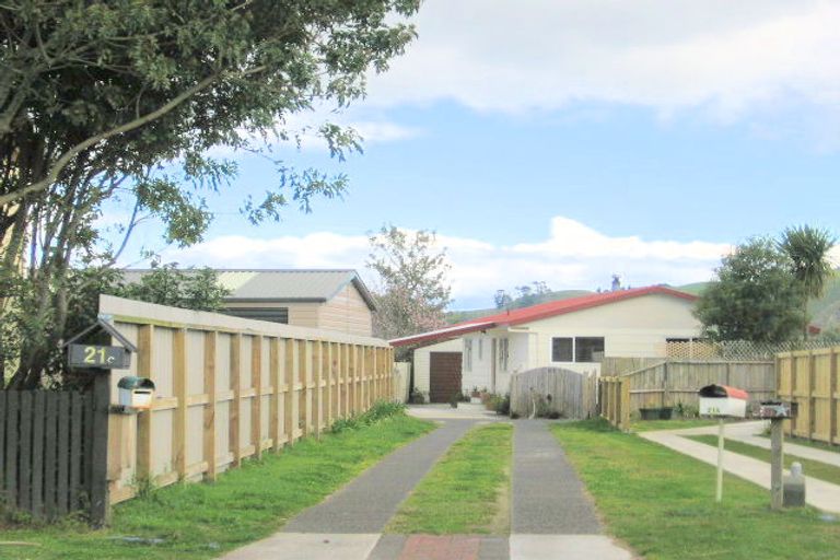 Photo of property in 21c Garnet Drive, Papamoa Beach, Papamoa, 3118
