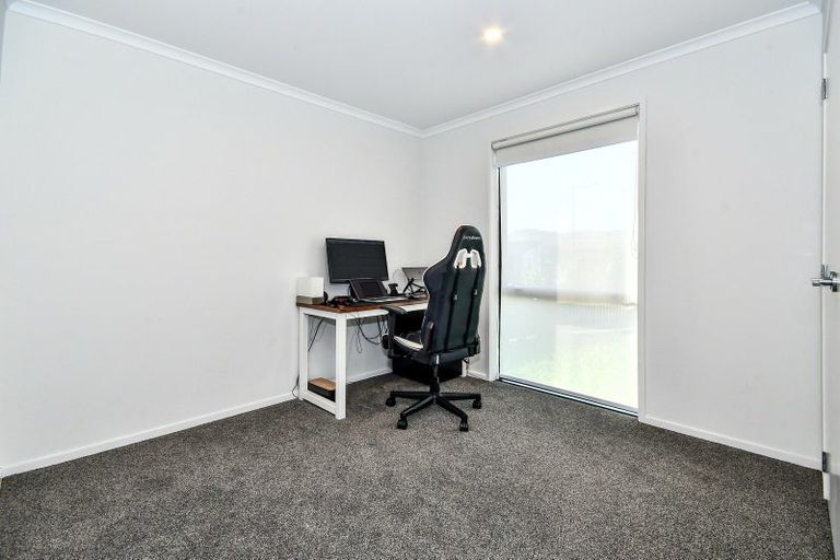 Photo of property in 2 Hillock Rise, Ramarama, 2579