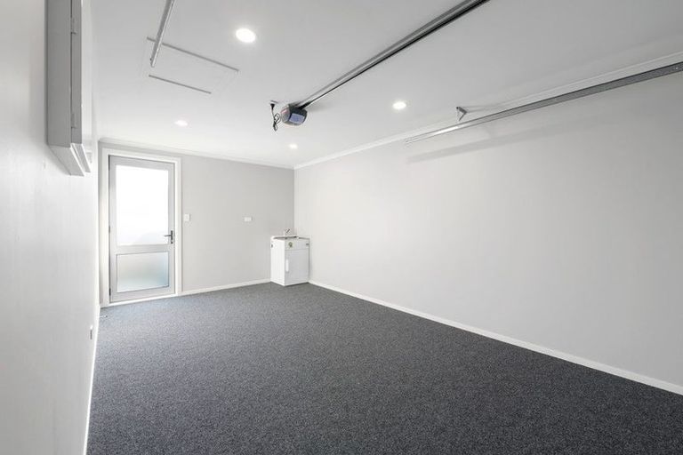 Photo of property in 32u3 Forsyth Street, Saint Andrews, Hamilton, 3200