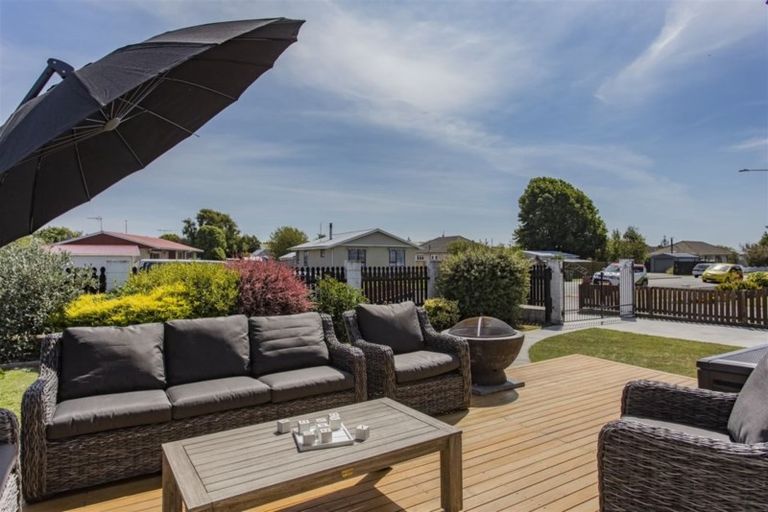 Photo of property in 22 Willock Street, Kaiapoi, 7630