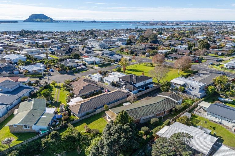 Photo of property in 430 Otumoetai Road, Otumoetai, Tauranga, 3110